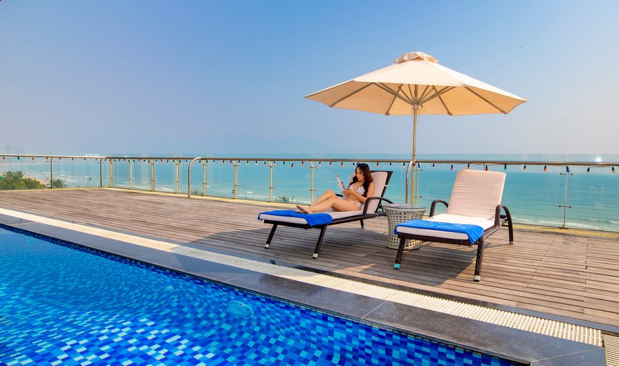 Title SEO: Review Serene Beach Hotel Danang – Trải nghiệm lưu trú sát biển Mỹ Khê với góc nhìn thực tế