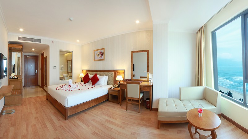 Title SEO: Review Serene Beach Hotel Danang – Trải nghiệm lưu trú sát biển Mỹ Khê với góc nhìn thực tế
