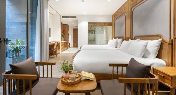 Vernalhome Boutique Danang Review Chi Tiết 2026 – Không Gian Boutique Yên Tĩnh Gần Biển Mỹ Khê