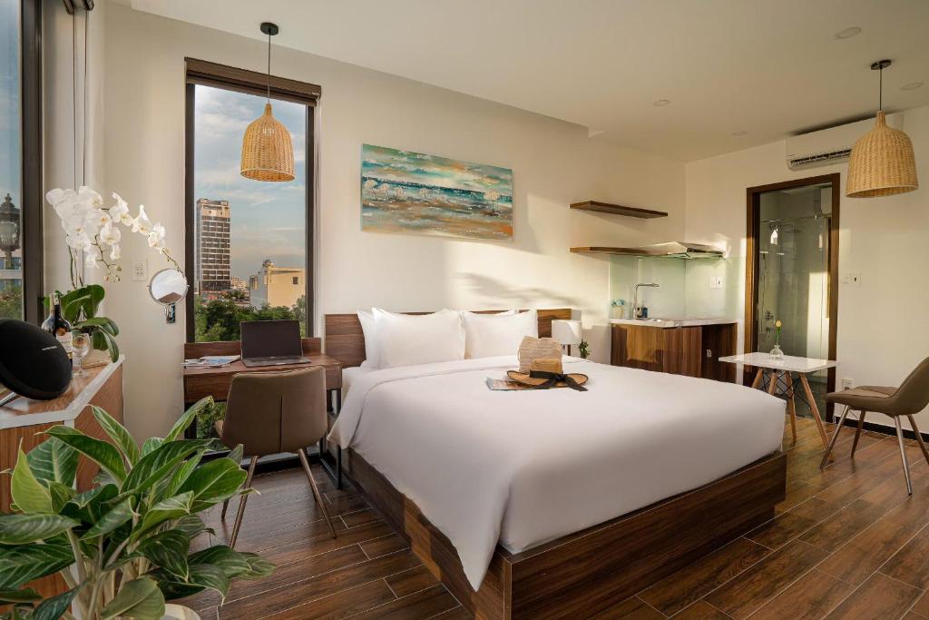 Dragon View Riverfront Hotel Review Chi Tiết Khách Sạn Gần Sông Hàn Đáng Trải Nghiệm