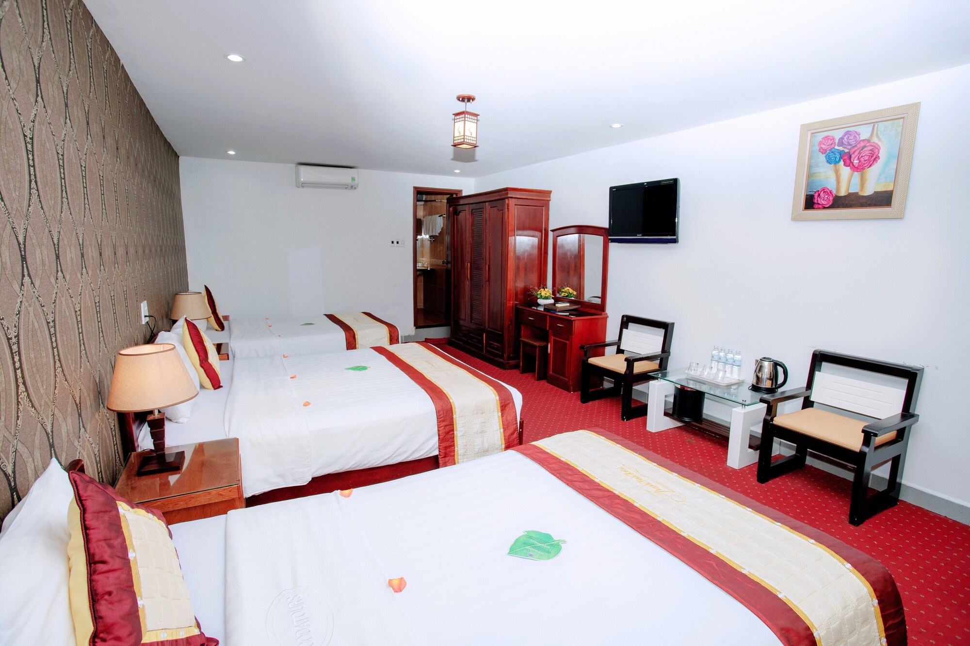Khách sạn Công Đoàn Thanh Bình Review Chi Tiết Điểm Lưu Trú Gần Biển Nguyễn Tất Thành