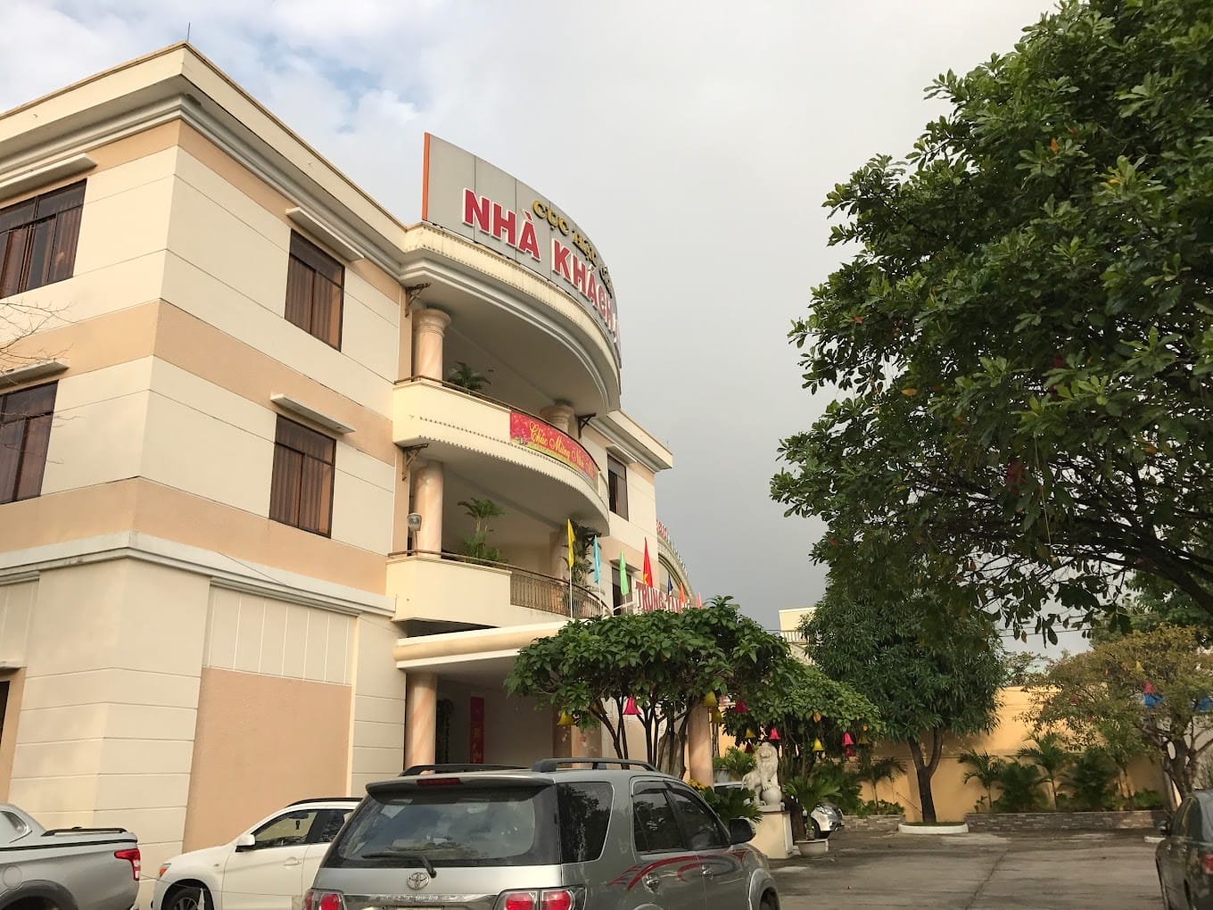 Nhà khách 458 Đà Nẵng – Review Không Gian Lưu Trú, Tiện Ích Và Trải Nghiệm Thực Tế