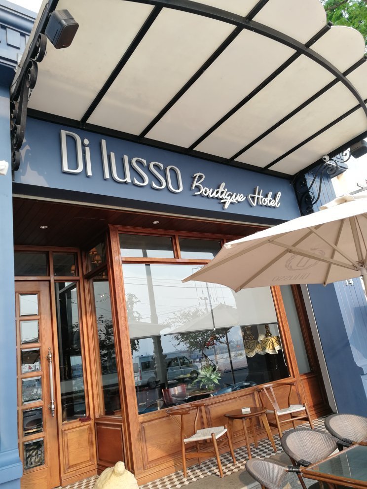 Review Di lusso Boutique Hotel Riverside Danang Chi Tiết Khách Sạn Boutique Bên Bờ Sông Hàn