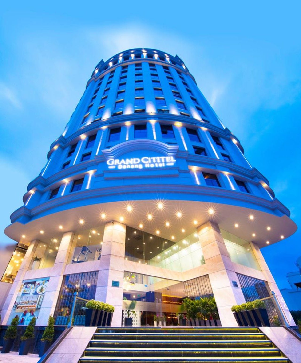 Review Grand Citiview Đà Nẵng: Khách sạn 4 sao gần sân bay, có hồ bơi và spa