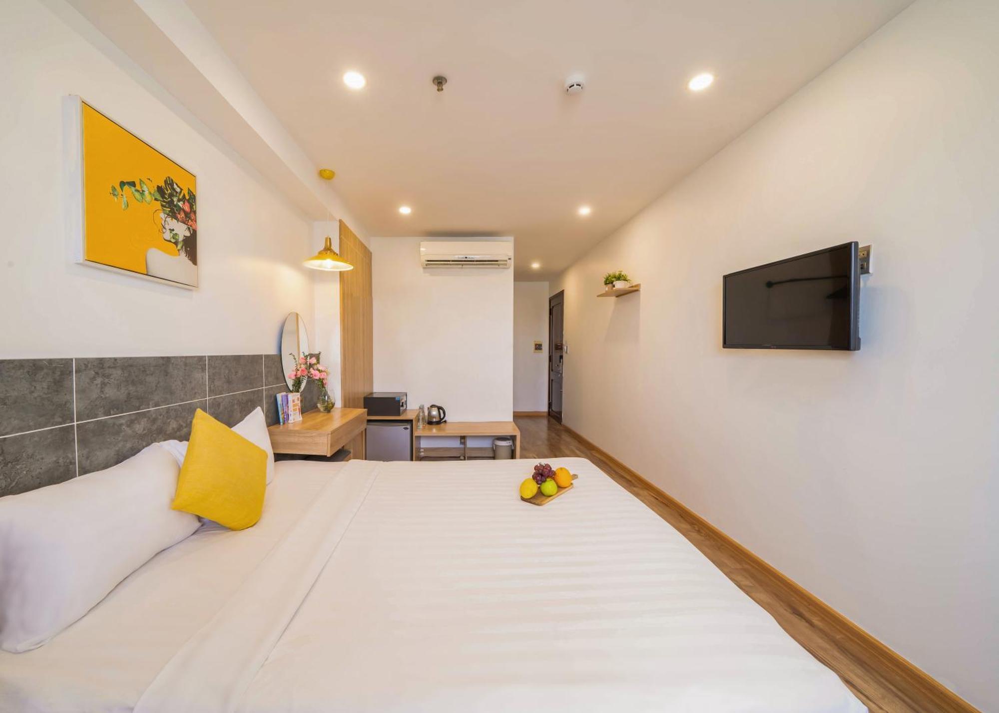 Review Happy Day Riverside Hotel & Spa Danang: Khách sạn trung tâm, giá mềm, view sông Hàn
