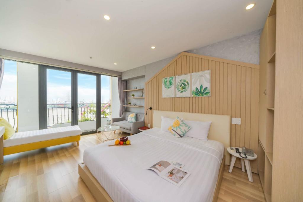Review Happy Day Riverside Hotel & Spa Danang: Khách sạn trung tâm, giá mềm, view sông Hàn