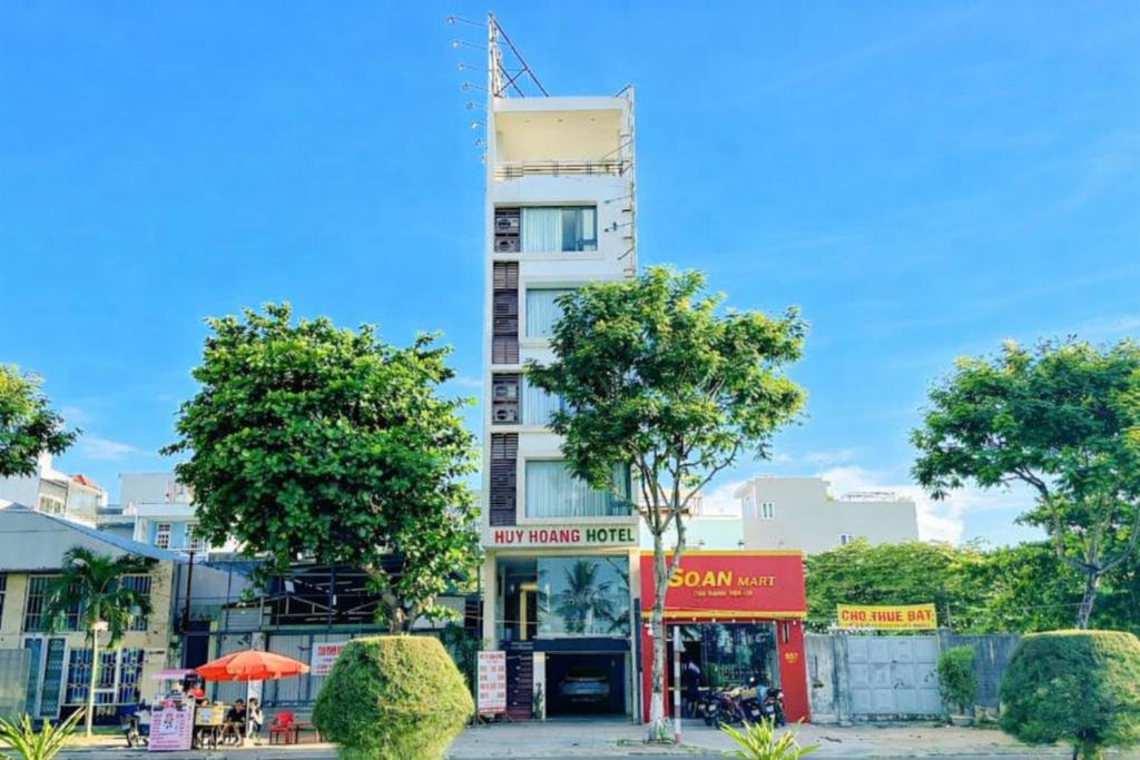 Review Huy Hoàng Hotel – Trải Nghiệm Lưu Trú Gần Biển Đà Nẵng Có Gì Đáng Chú Ý?