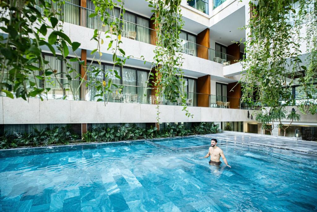 Review Khách sạn New Orient Đà Nẵng: tiện ích, phòng nghỉ và giá tham khảo