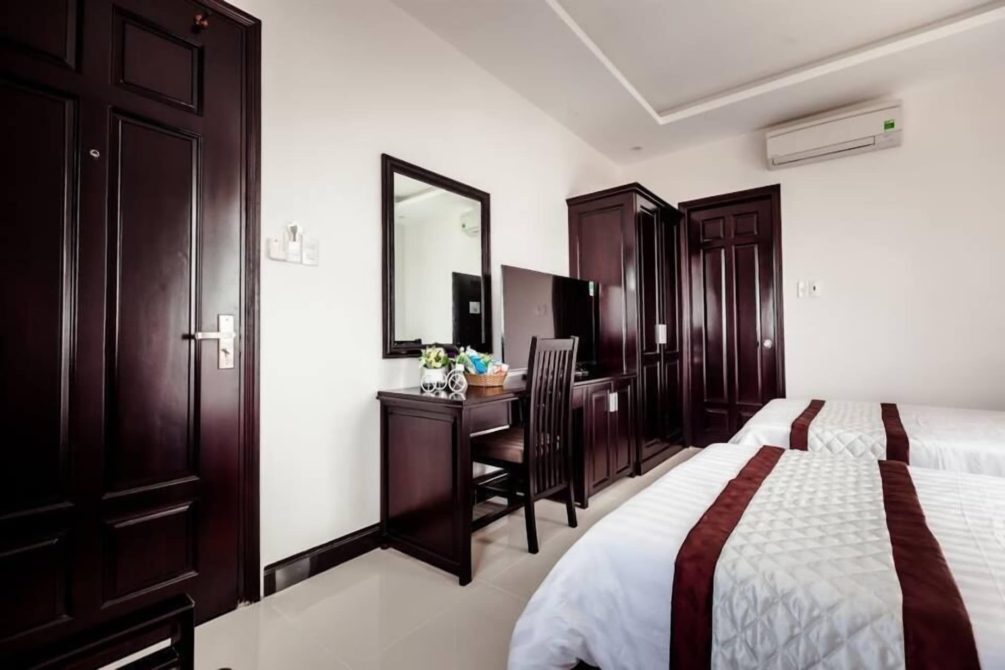 Review Khách sạn Night Sky: lưu trú 2 sao tiết kiệm tại Hải Châu Đà Nẵng