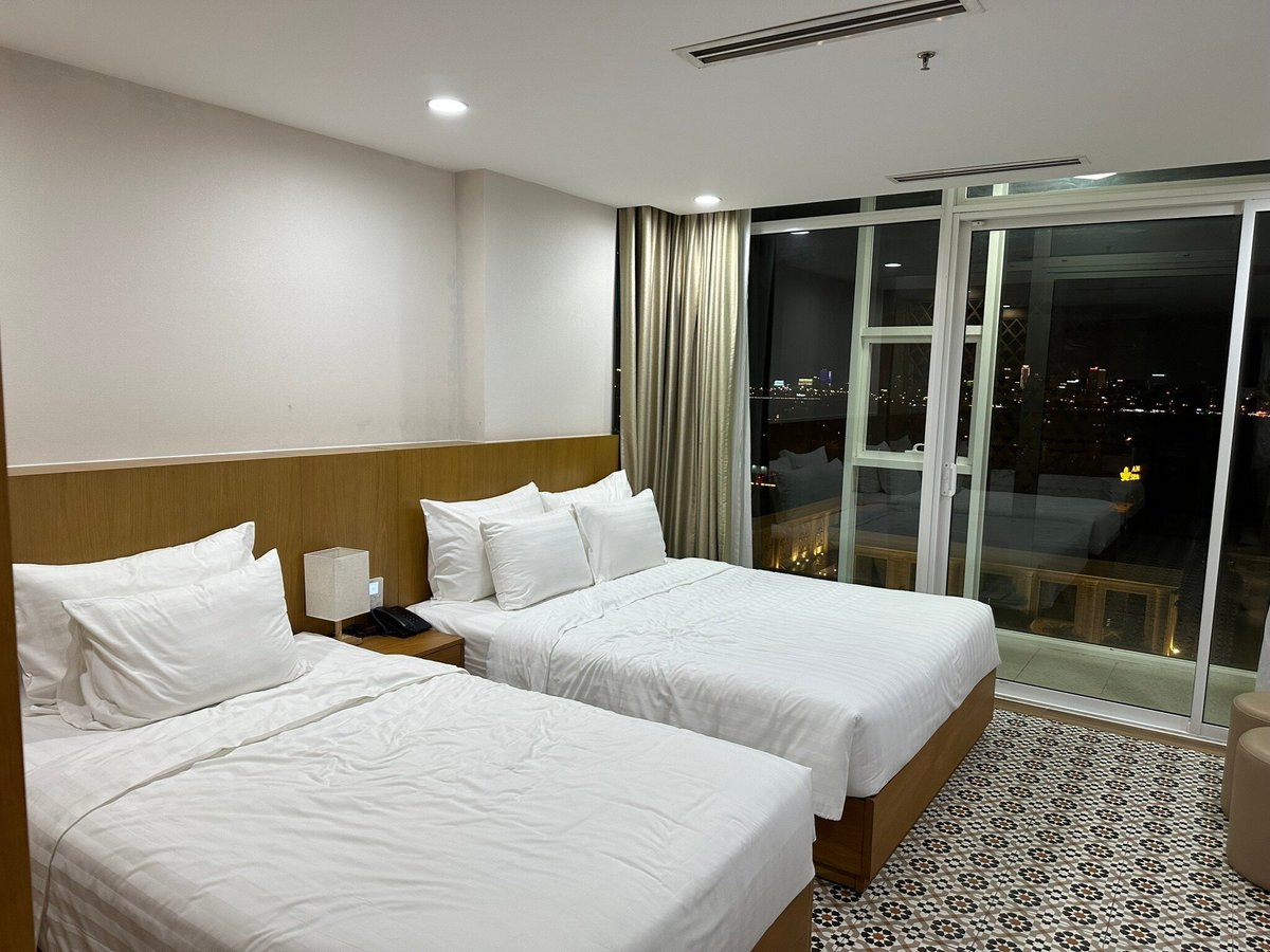 Review LAMANGA Hotel & Suites Đà Nẵng: Không Gian Lưu Trú Trung Tâm, Tiện Nghi Và Trải Nghiệm Thực Tế