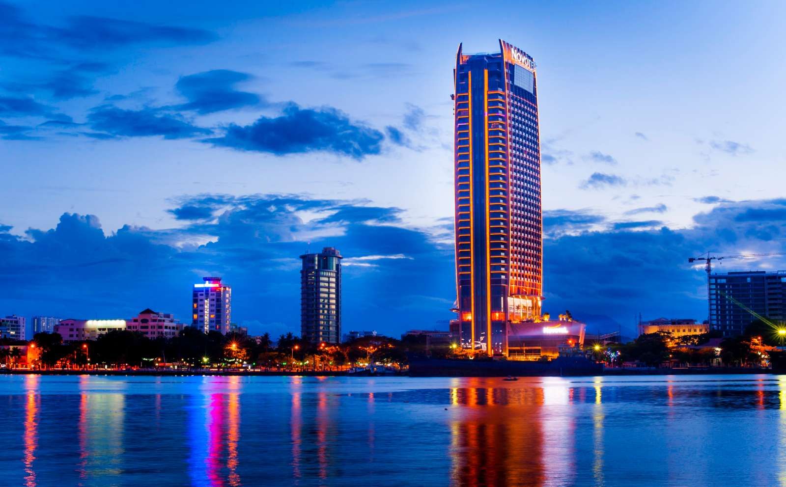Review Novotel Danang Premier Han River: khách sạn 5 sao bên sông Hàn tại Đà Nẵng