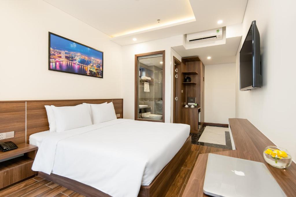 Review Tan Phuong Nam Hotel & Apartment: khách sạn 3 sao gần Helio Center, Asia Park Đà Nẵng