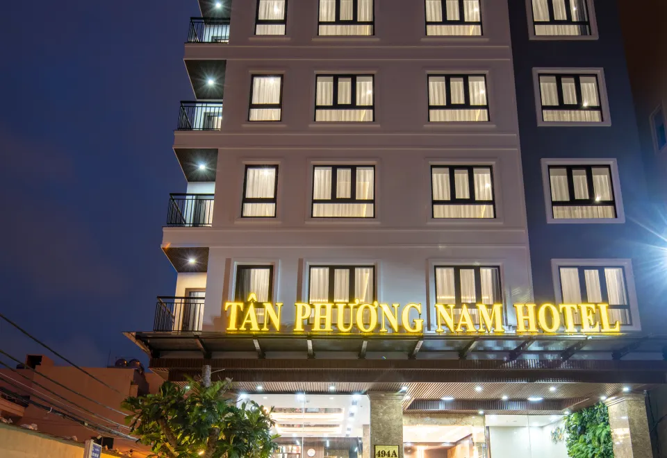 Review Tan Phuong Nam Hotel & Apartment: khách sạn 3 sao gần Helio Center, Asia Park Đà Nẵng