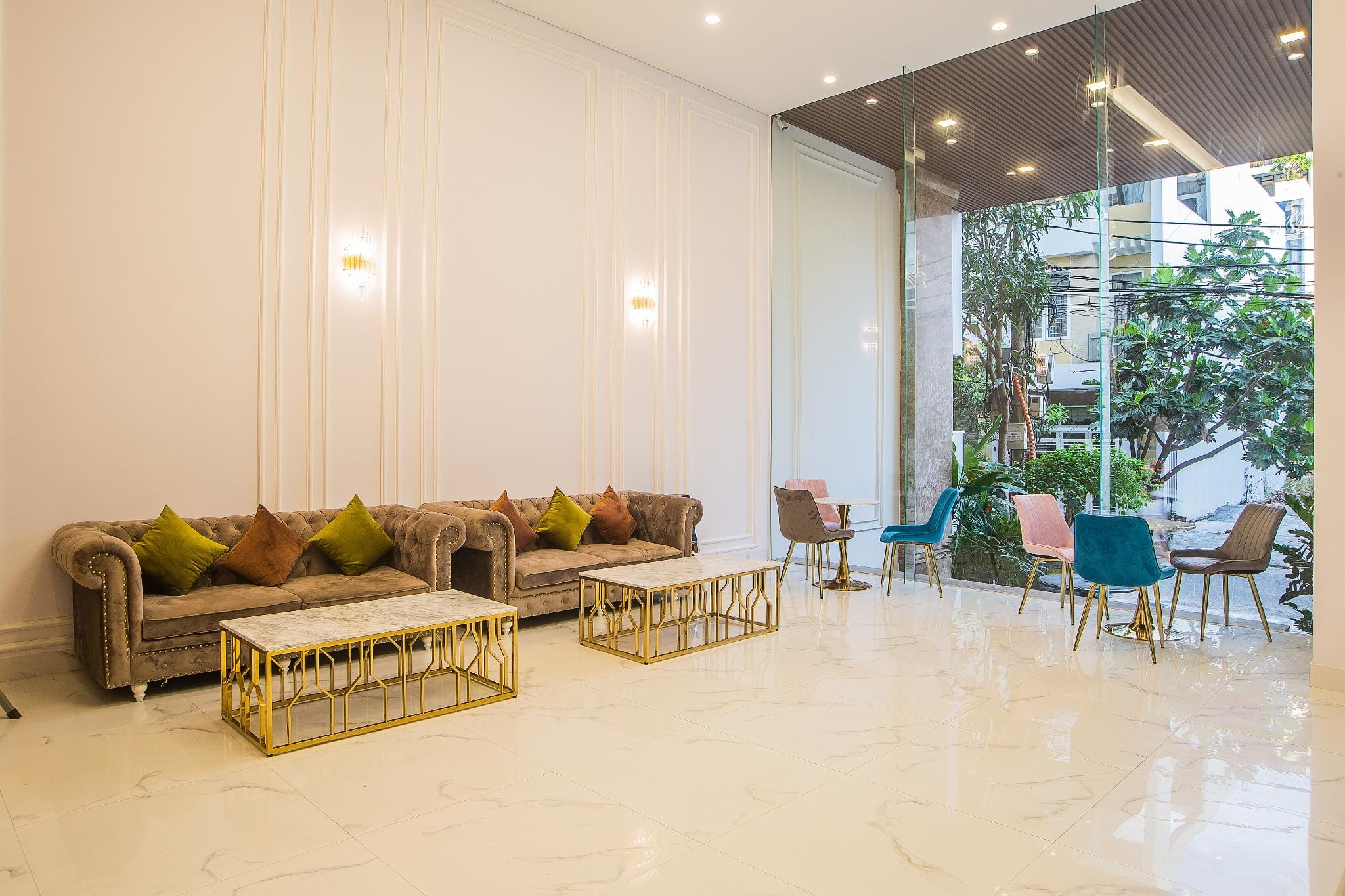 Sea Light Hotel Review Chi Tiết Từ Trải Nghiệm Thực Tế